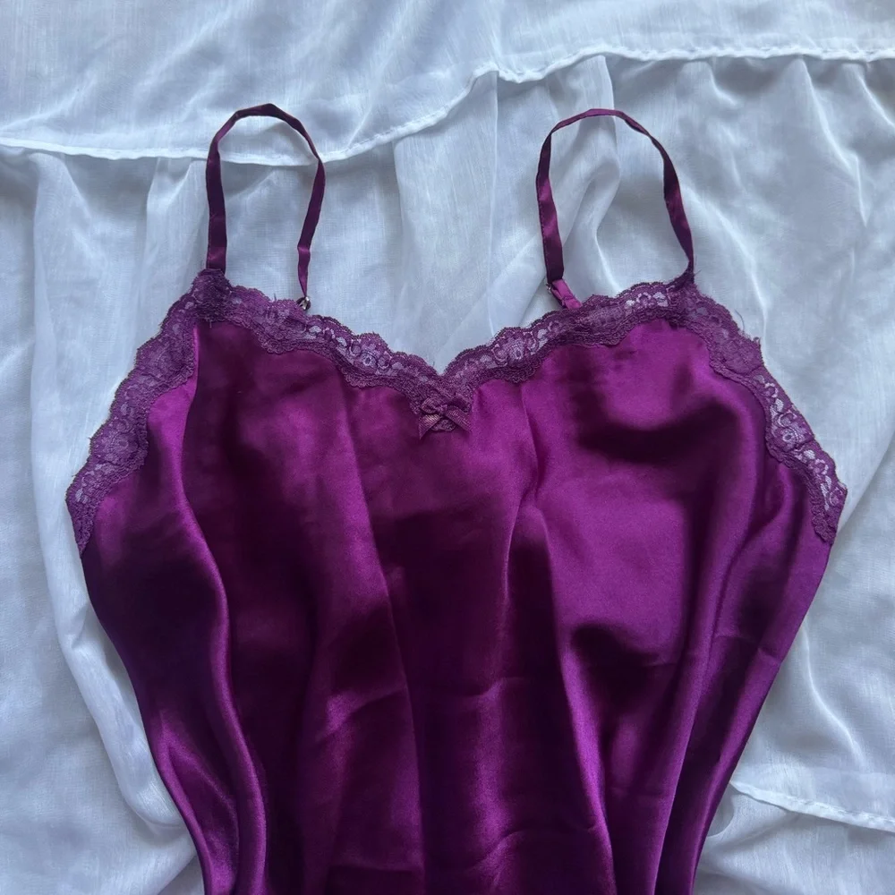 Morgan Taylor Satin Slip - Picture 3 of 10